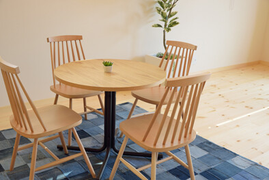 ダリオ テーブル ダイニングテーブル 円形 4人掛け ラウンドテーブル カフェテーブル 木製